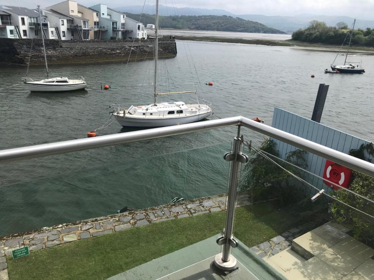 Portmadog, Oakley Wharf Lägenhet Porthmadog Exteriör bild