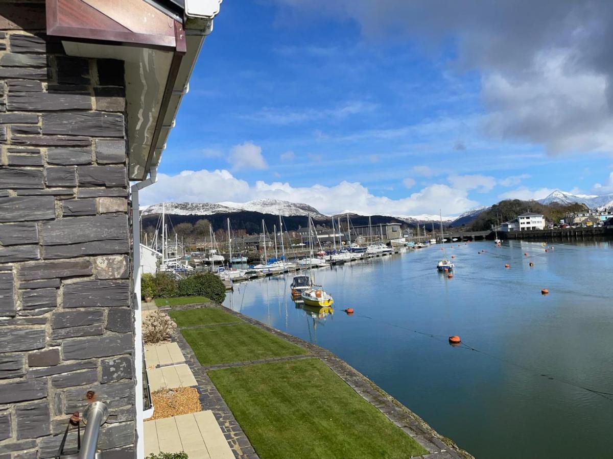 Portmadog, Oakley Wharf Lägenhet Porthmadog Exteriör bild